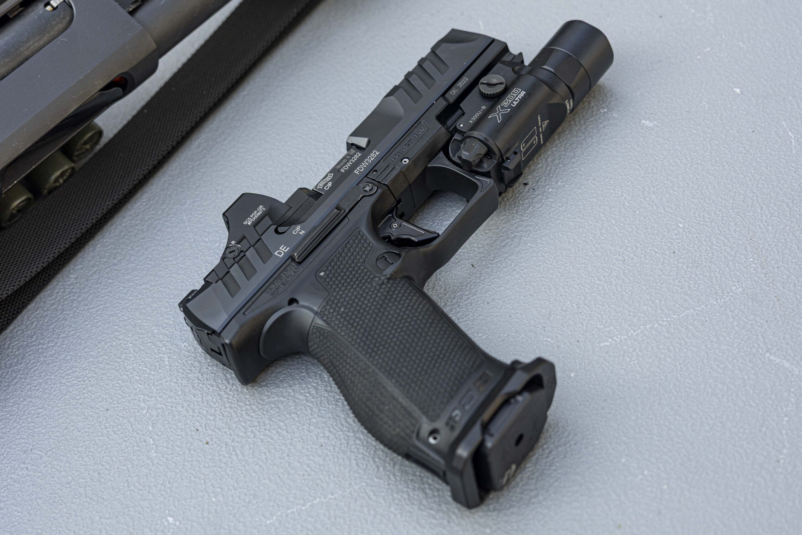 Walther PDP and Glock 47 side by side